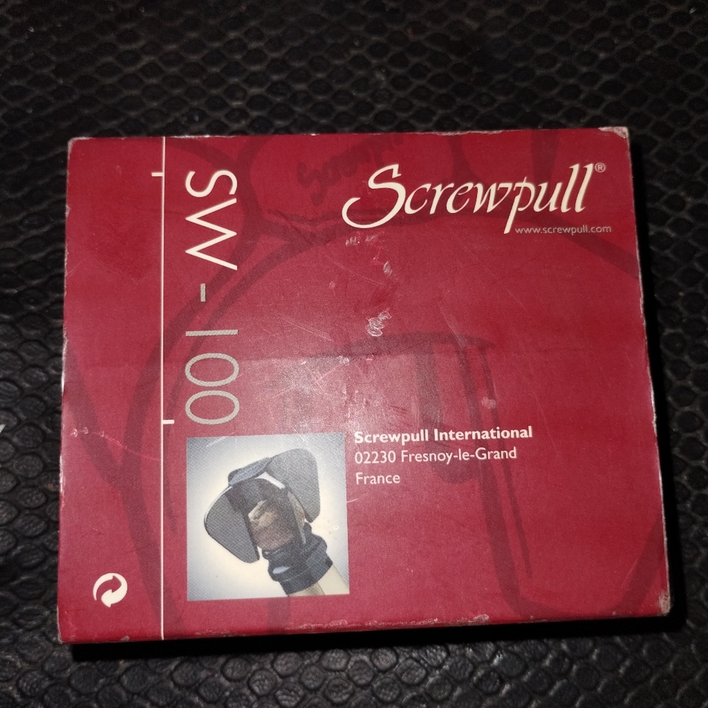 Brand New in open box Screwpull SW-100 Wine Opener